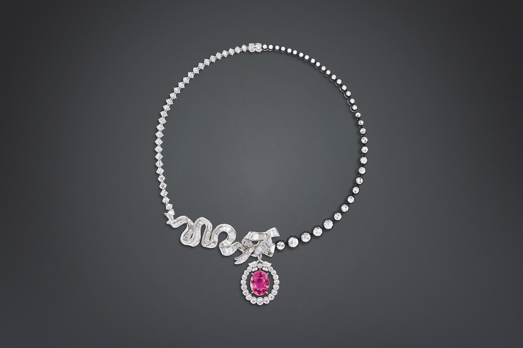 DIOR À VERSAILLES "CHAMBRE DE LA REINE" NECKLACE