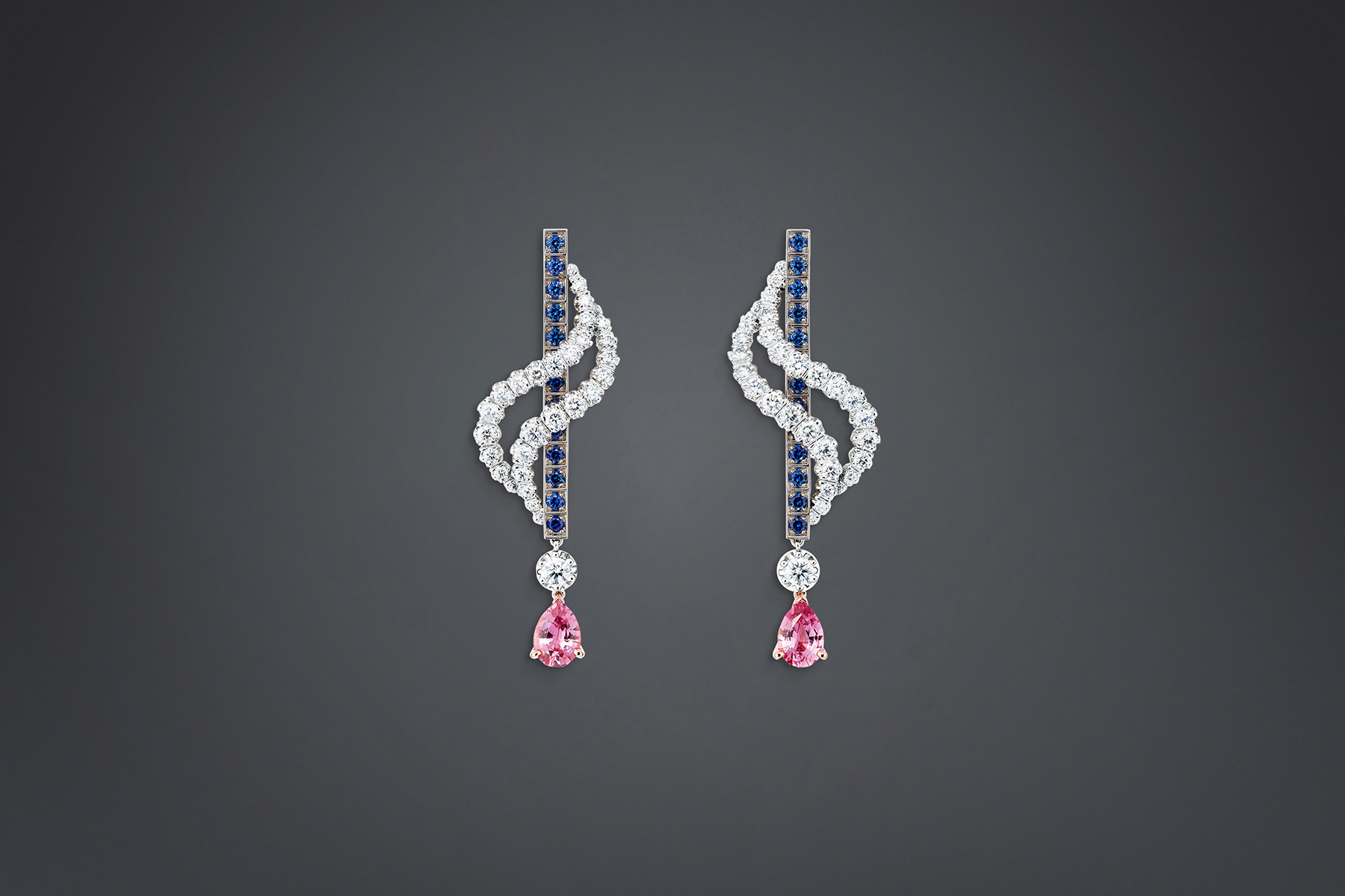 DIOR À VERSAILLES "GUIRLANDE SAPHIR ROSE" EARRINGS