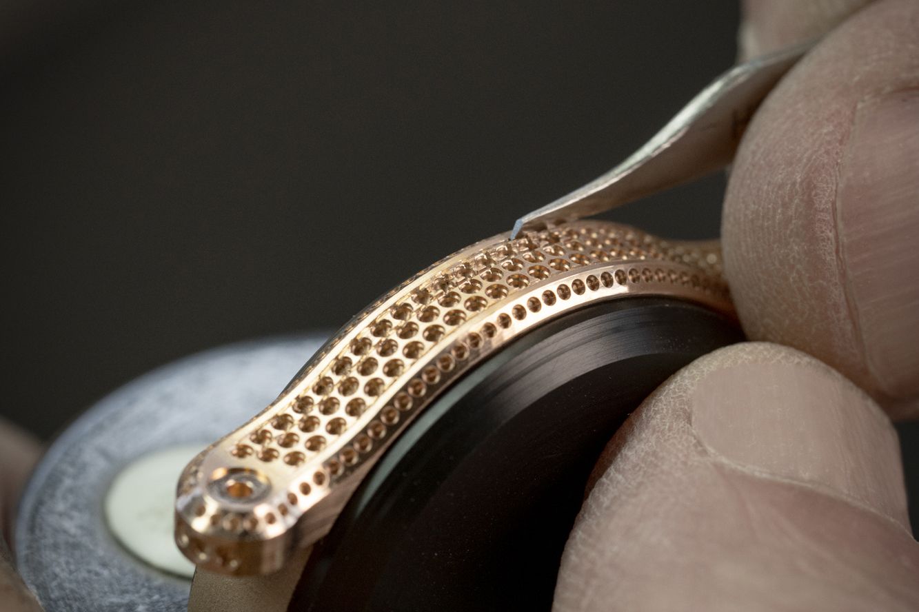 Chopard master craftsmen complete a new Chopard Happy Sport Metiers d'Art Sea Turtle watch