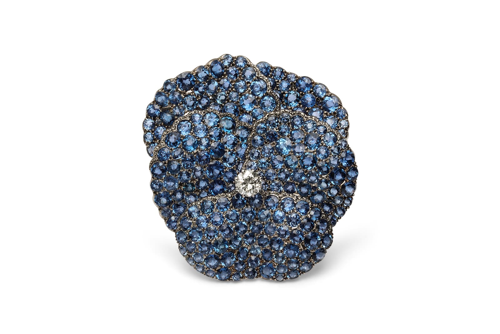 A La Vieille Russie pansy brooch in sapphires and diamond