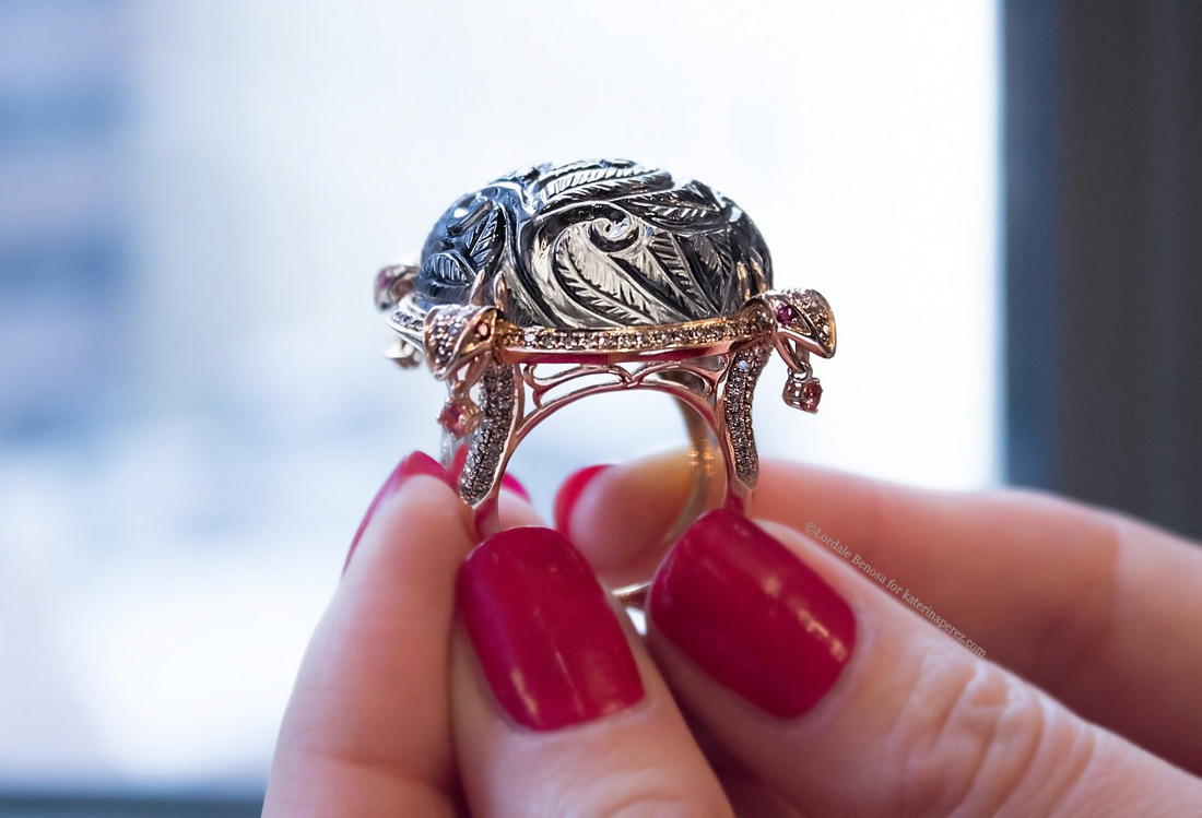 Bochic carved ring