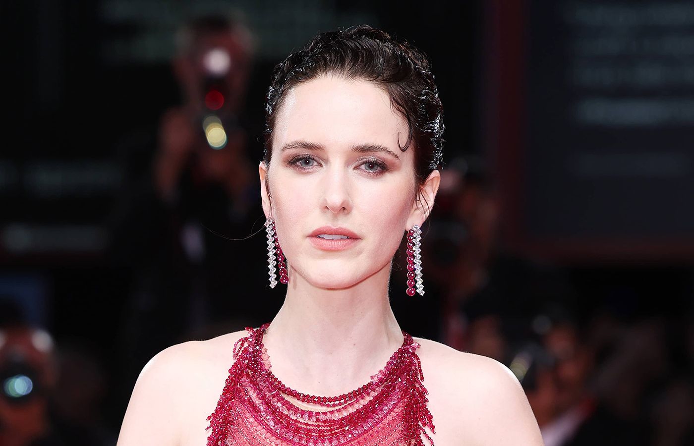  Actress Rachel Brosnahan in Bulgari High Jewellery at the 2022 Venice International Film Festival 