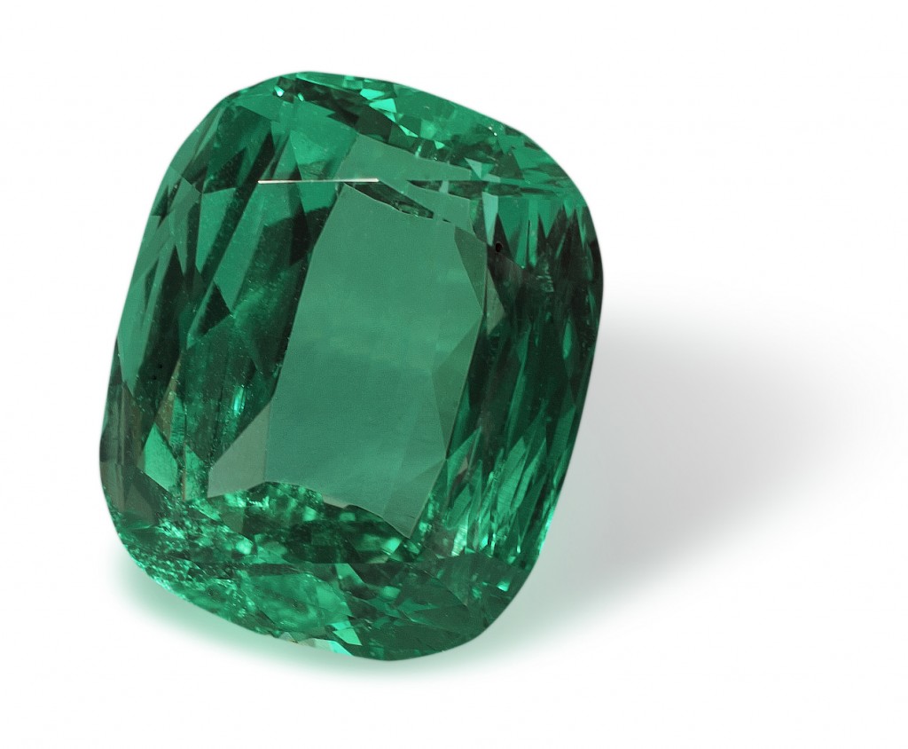 206.09 cts Unenhanced Columbian Emerald owned by Bayco