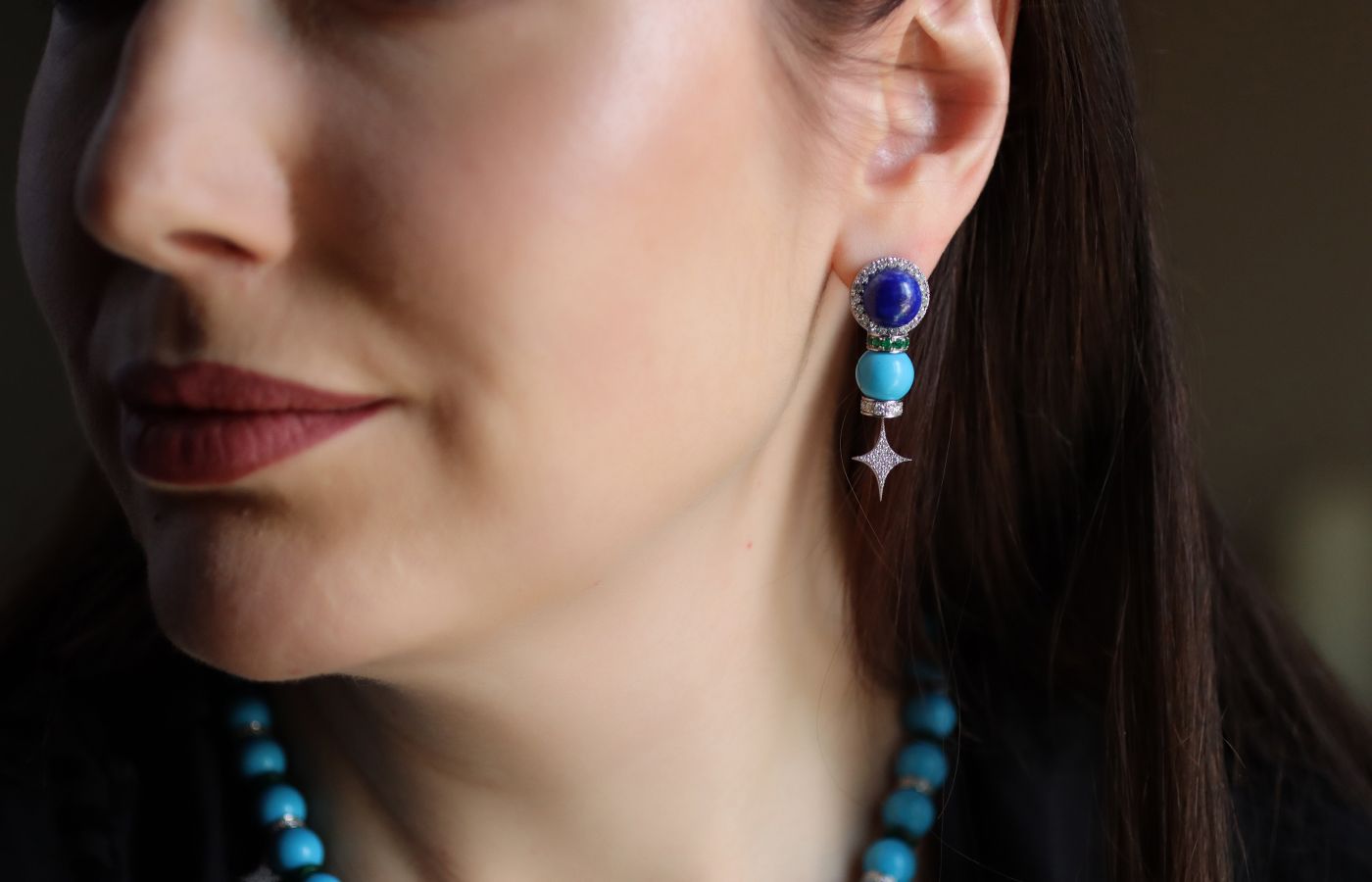  Katerina Perez wears the TOi Paris Sparkle earrings with turquoise, tsavorite, lapis lazuli and diamonds 