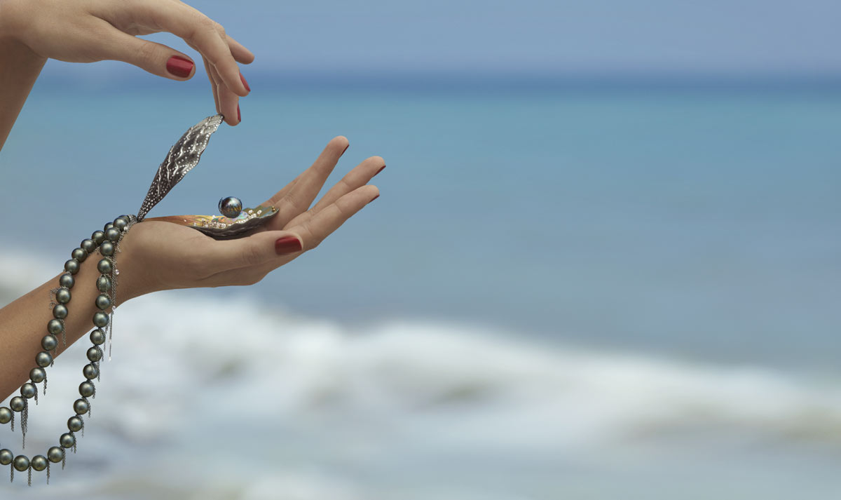 Tahitian Pearl Treasure by WHY NOT SKY