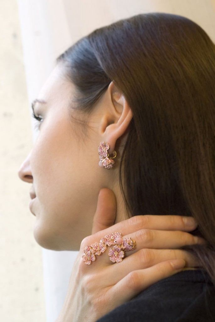 The Cherry tree blossom earrings and a ring in 18k pink gold, sapphires, diamonds and pink opals